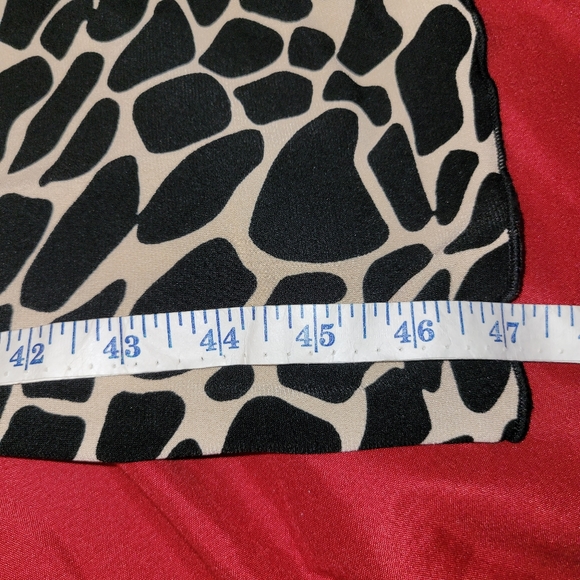 Dress - Picture 3 of 7